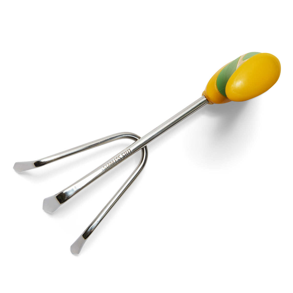 Peta adaptive gardening cultivator for gardening with osteoarthritis, with green and yellow handle.