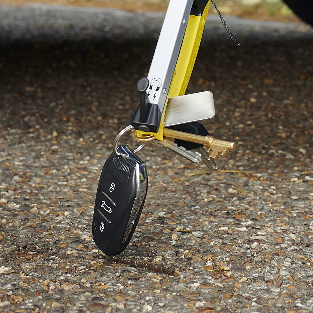 Folding Reacher Grabber